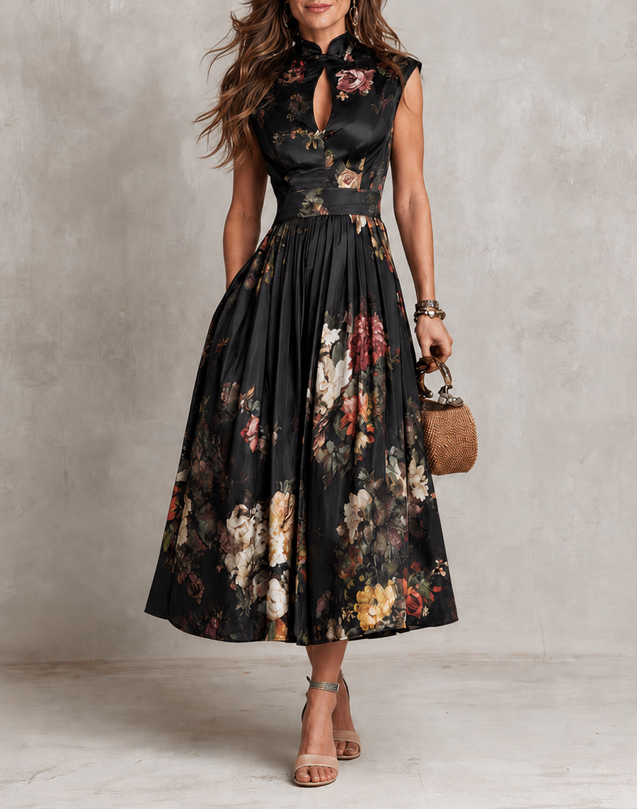 Mia | Keyhole Pleated Dress