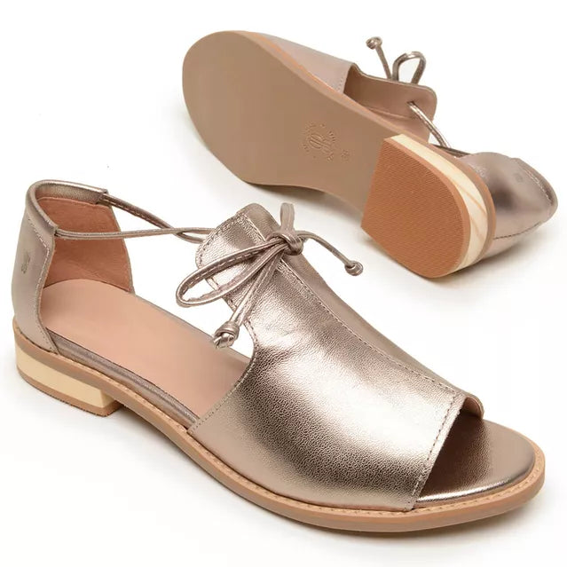 LILLIANA | STRAP-STYLE LEATHER SANDALS.