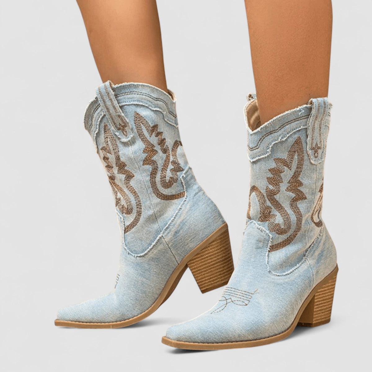 Selena | Embroidered Western Boot